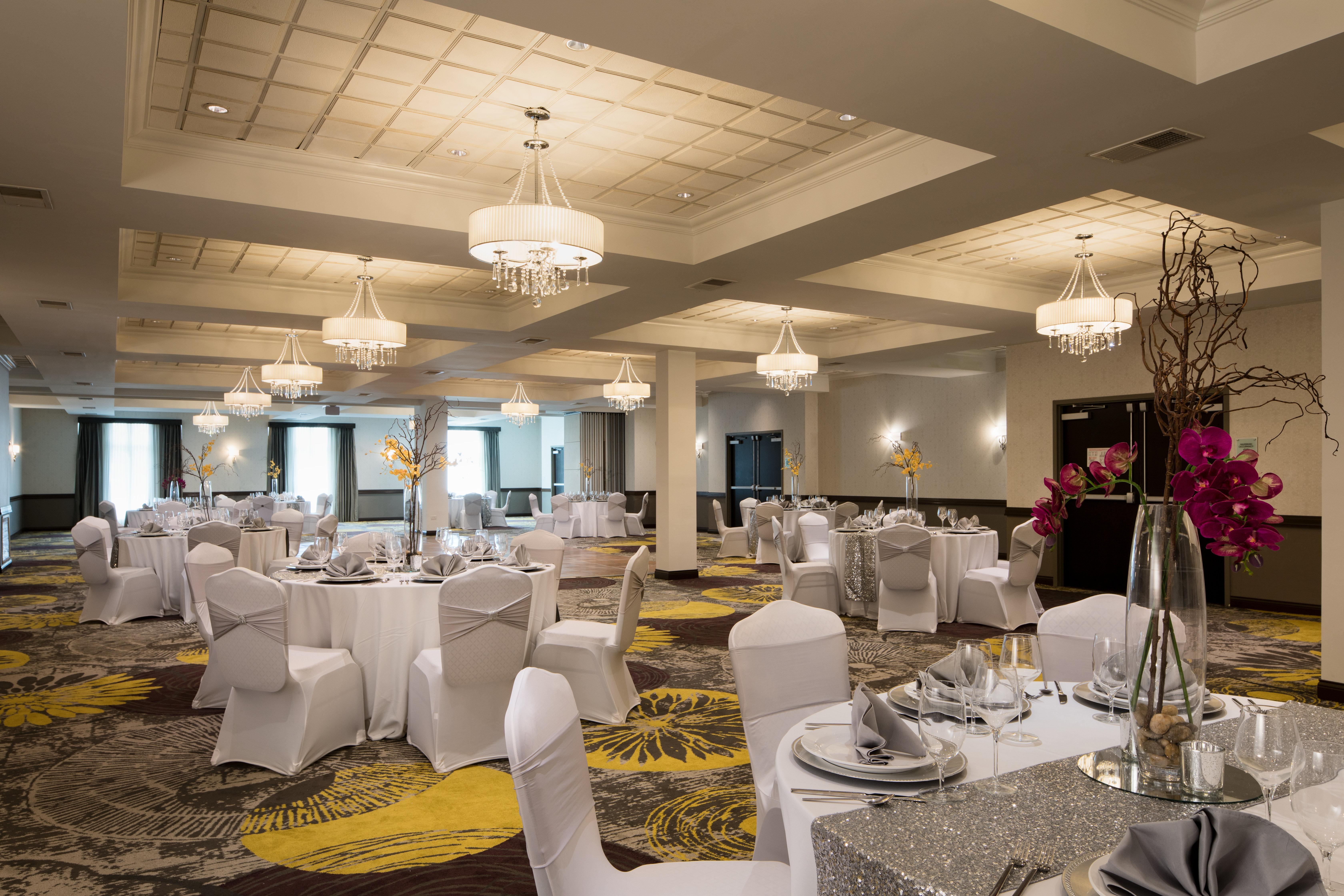 Crowne Plaza Chicago Sw - Burr Ridge By Ihg Hotel Eksteriør billede