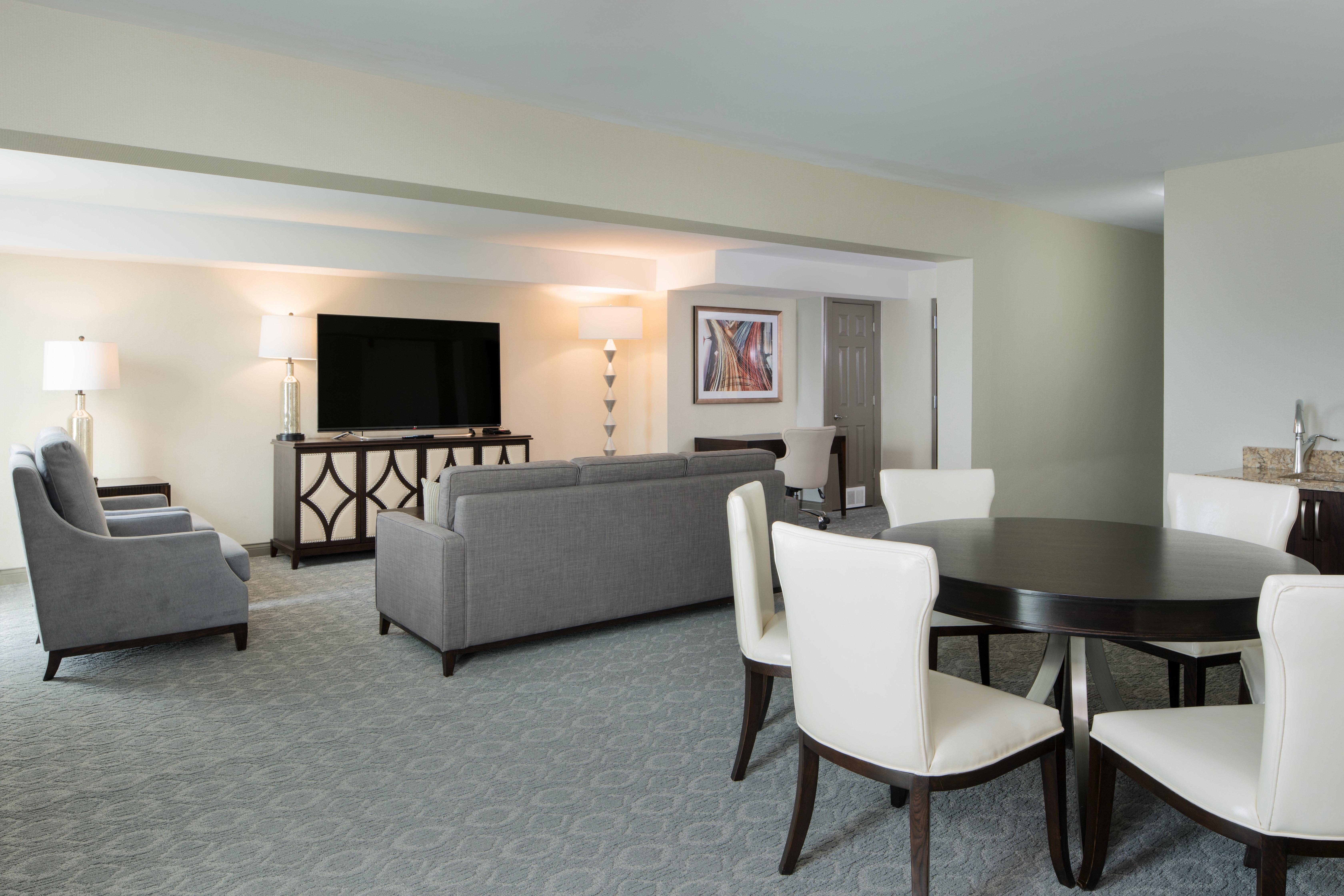 Crowne Plaza Chicago Sw - Burr Ridge By Ihg Hotel Eksteriør billede